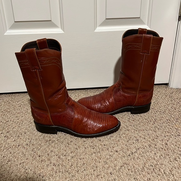 Justin Boots - Picture 1 of 9
